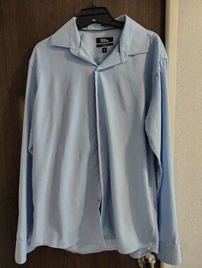 Eddie Bauer Pale Blue Men’s Dress Shirt